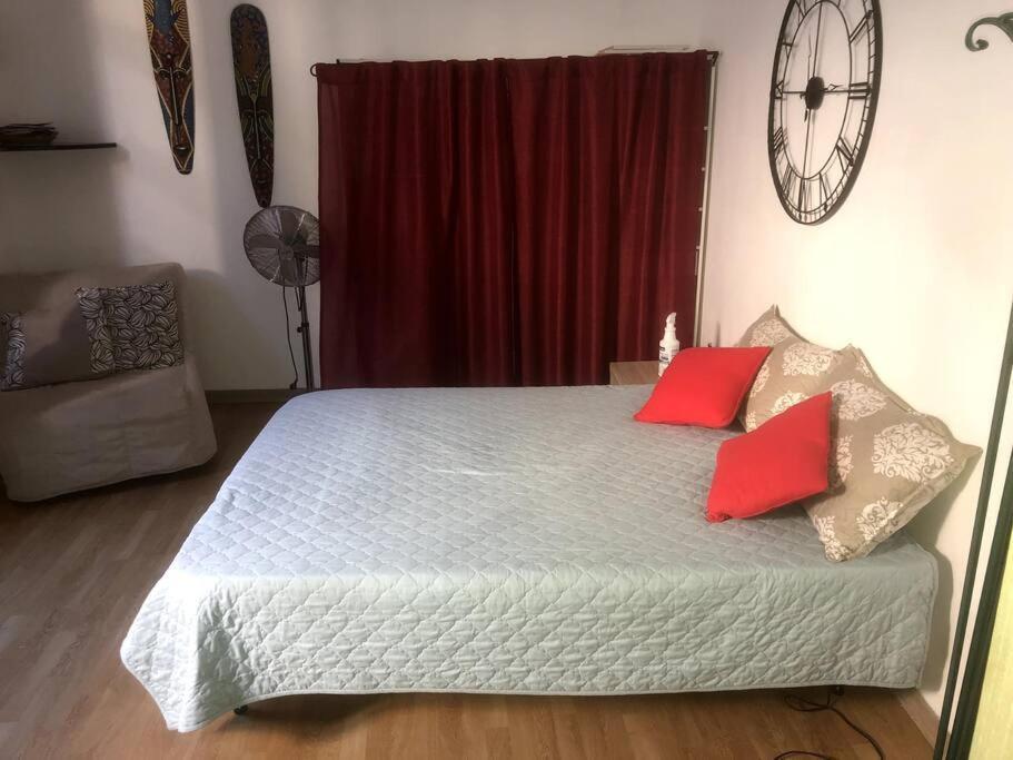 Jolie Studio Dans Le Centre Historique De Narbonne Appartement Buitenkant foto